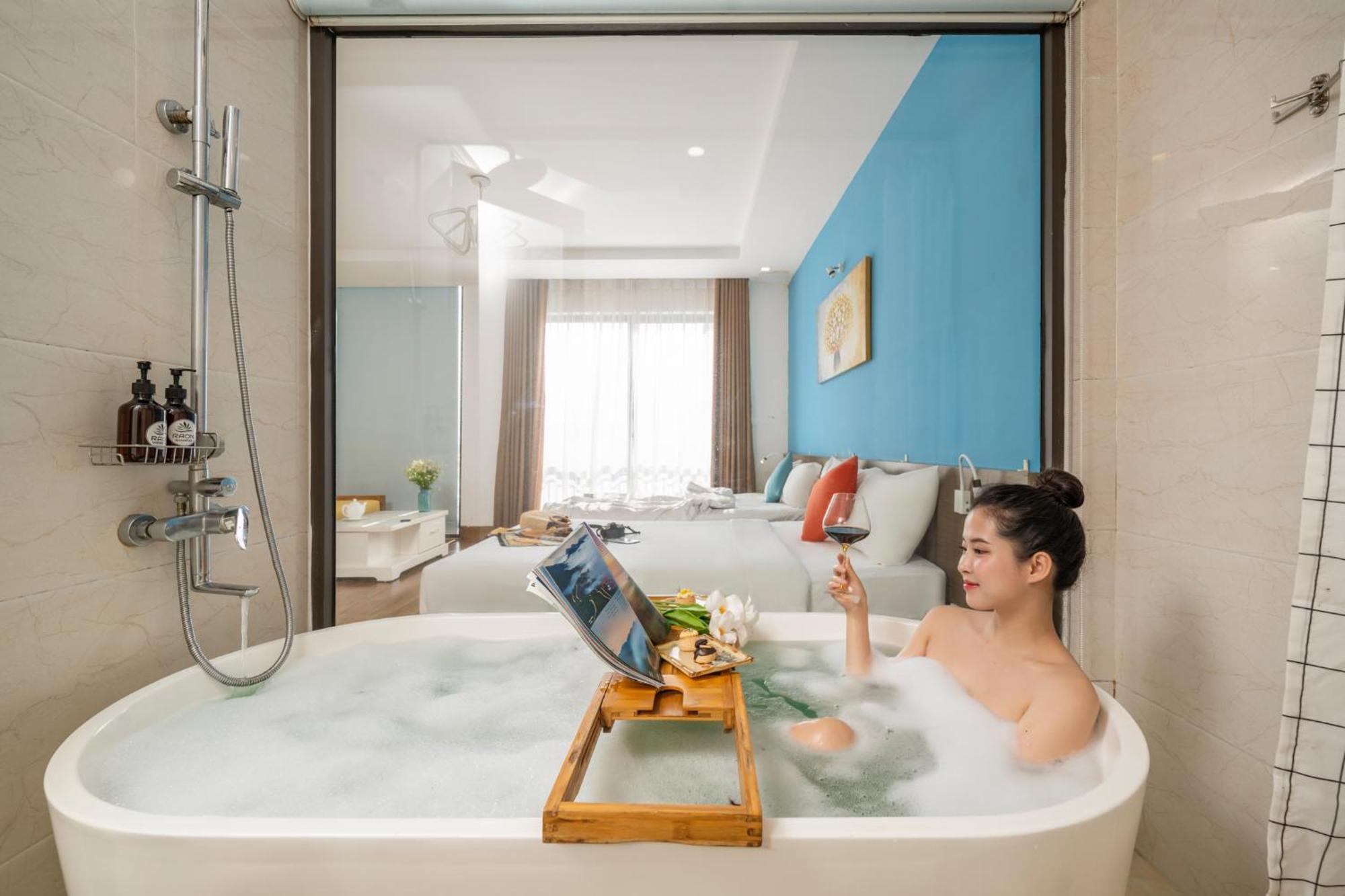 Beach Hotel By Raon - Stay 24H Da Nang Exteriör bild