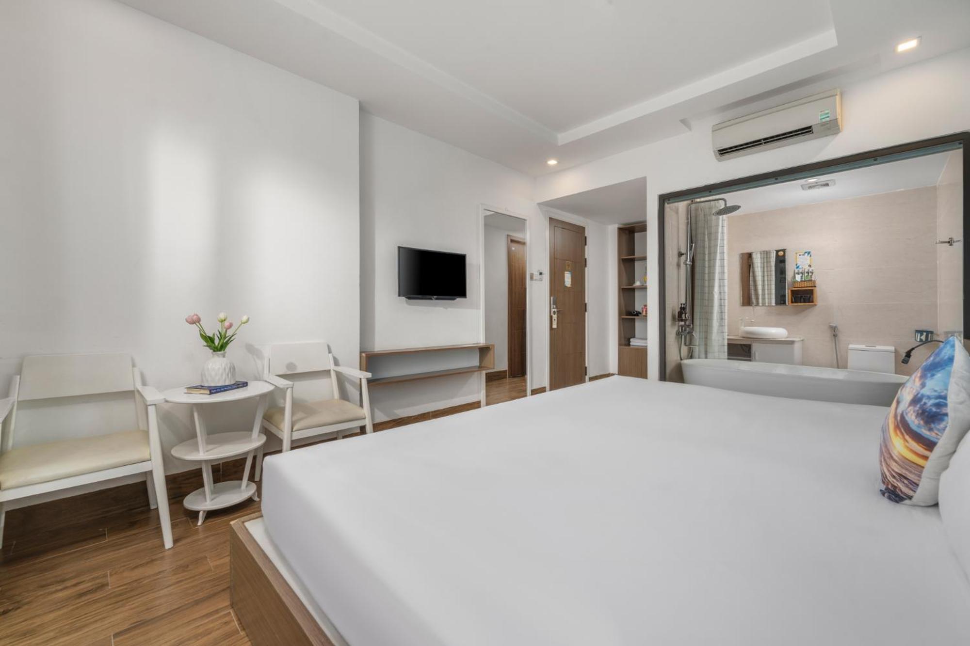 Beach Hotel By Raon - Stay 24H Da Nang Exteriör bild