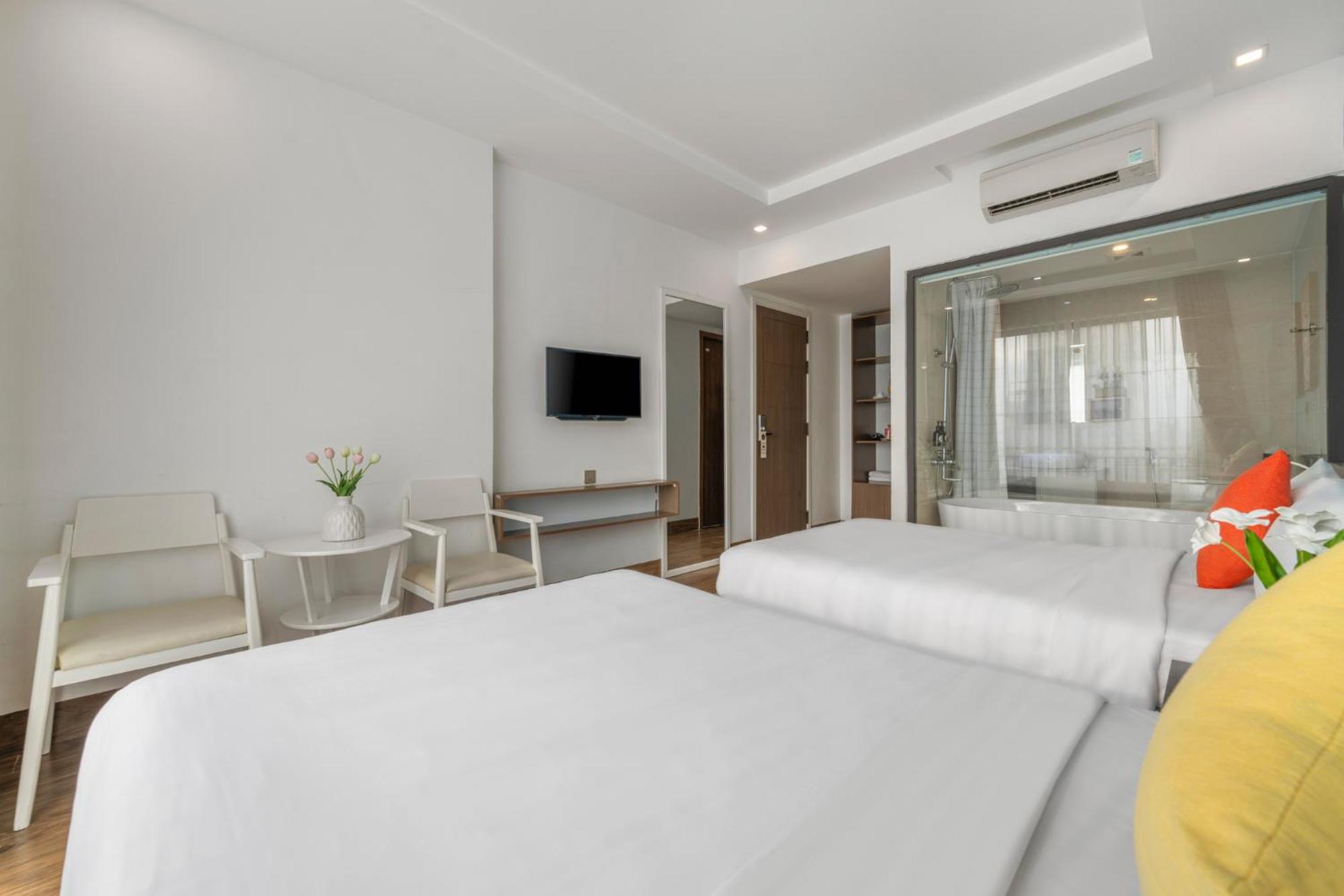 Beach Hotel By Raon - Stay 24H Da Nang Exteriör bild
